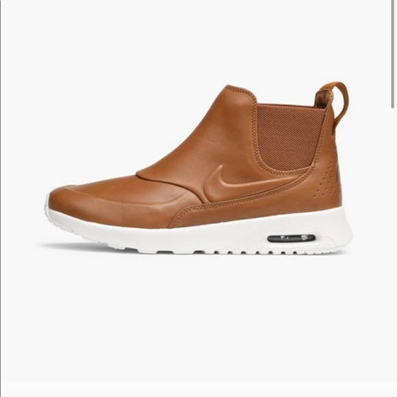 nike thea mid brown